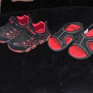 Lot of 2 pairs toddler boy shoes size 6.